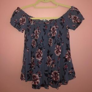 Off the shoulder Kendall & Kylie shirt